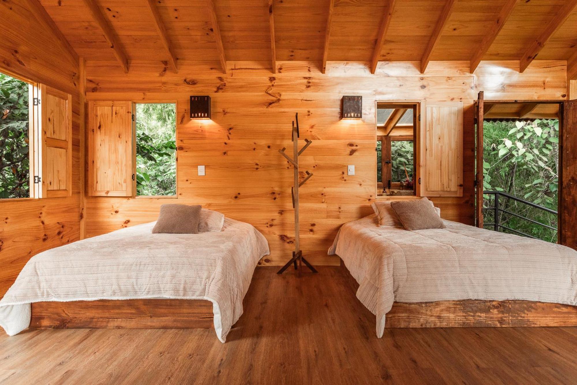 Tominejo Ecolodge - Casas En Los Arboles Neira Exteriör bild