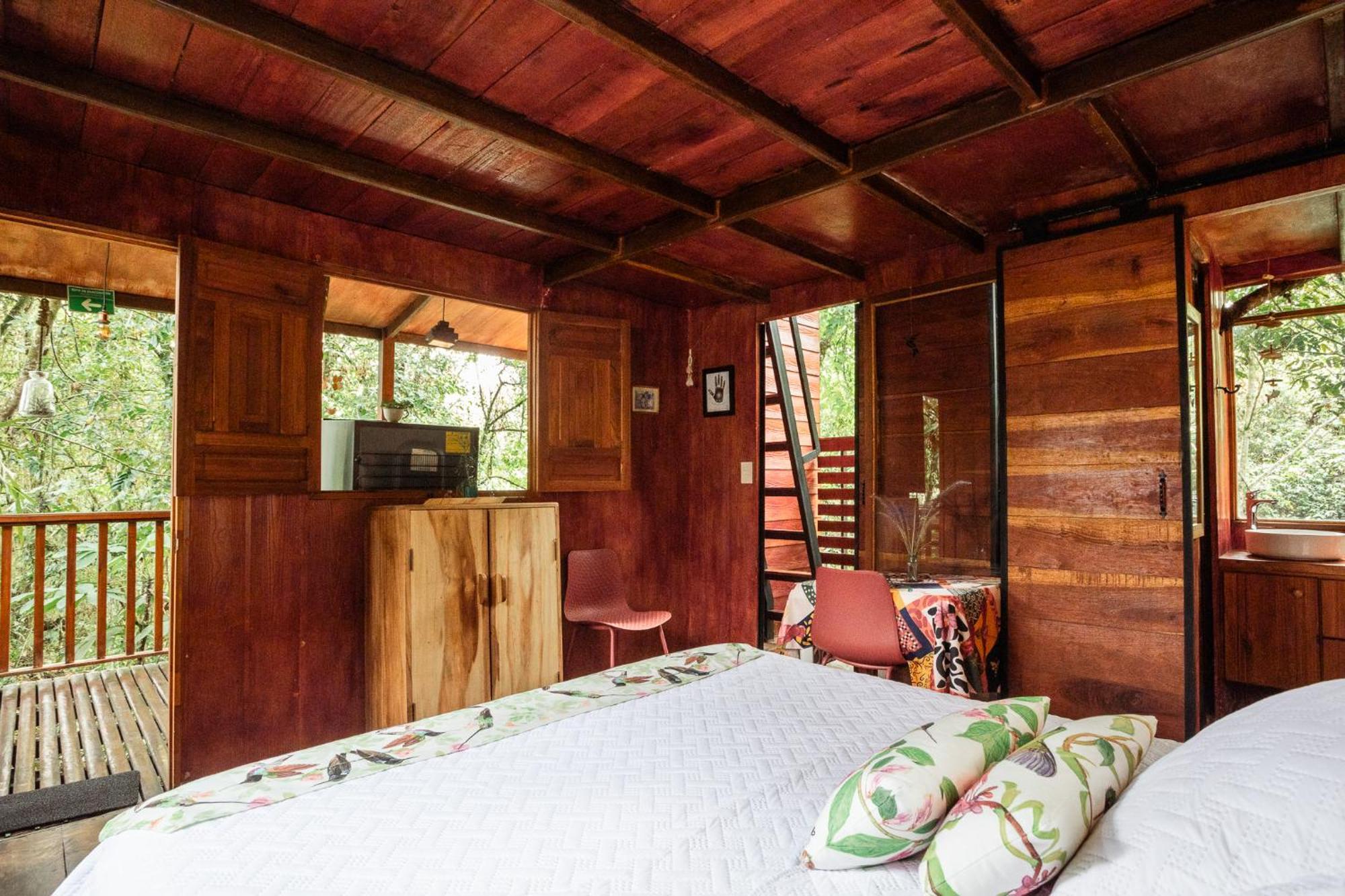 Tominejo Ecolodge - Casas En Los Arboles Neira Exteriör bild