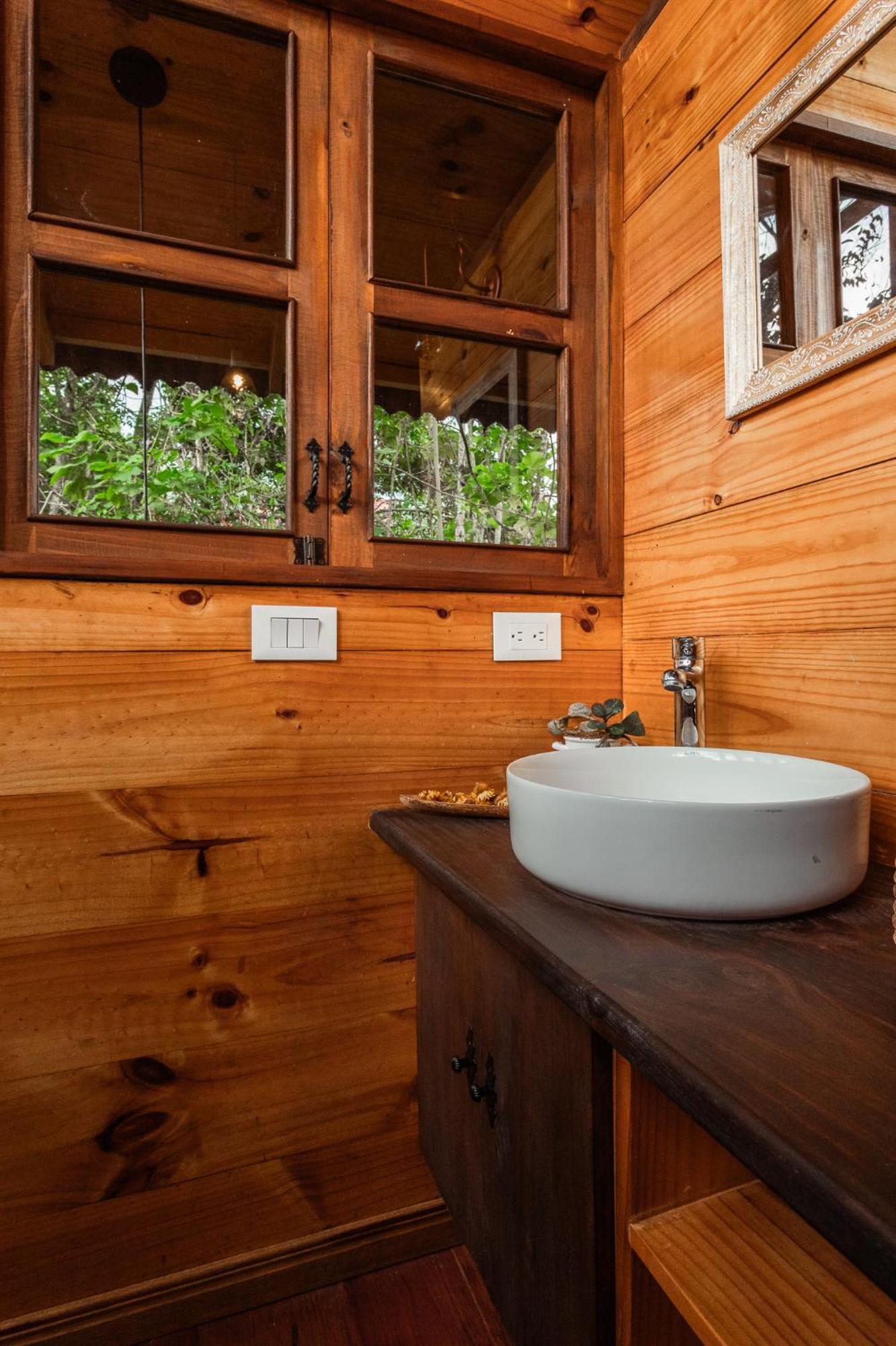 Tominejo Ecolodge - Casas En Los Arboles Neira Exteriör bild