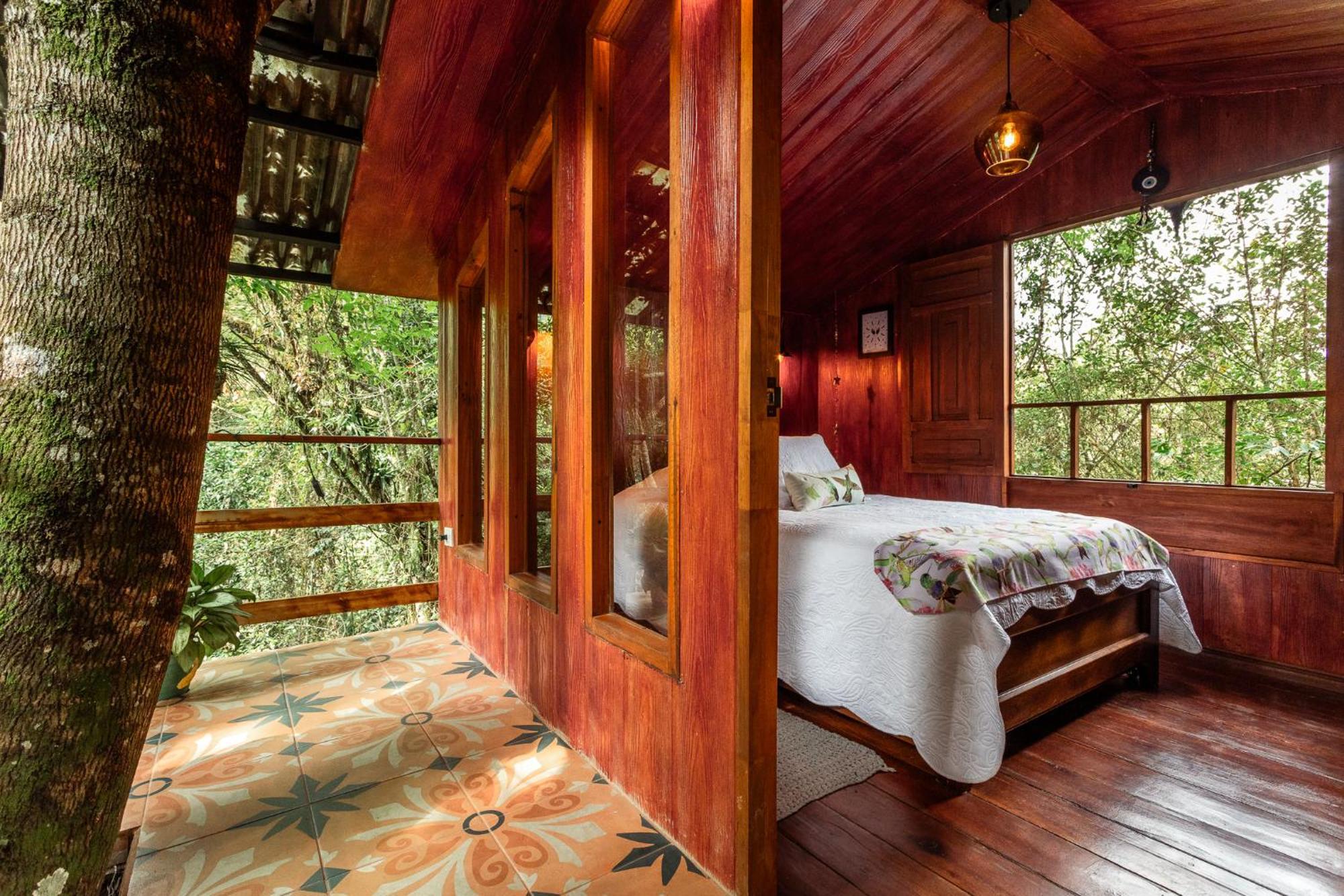 Tominejo Ecolodge - Casas En Los Arboles Neira Exteriör bild
