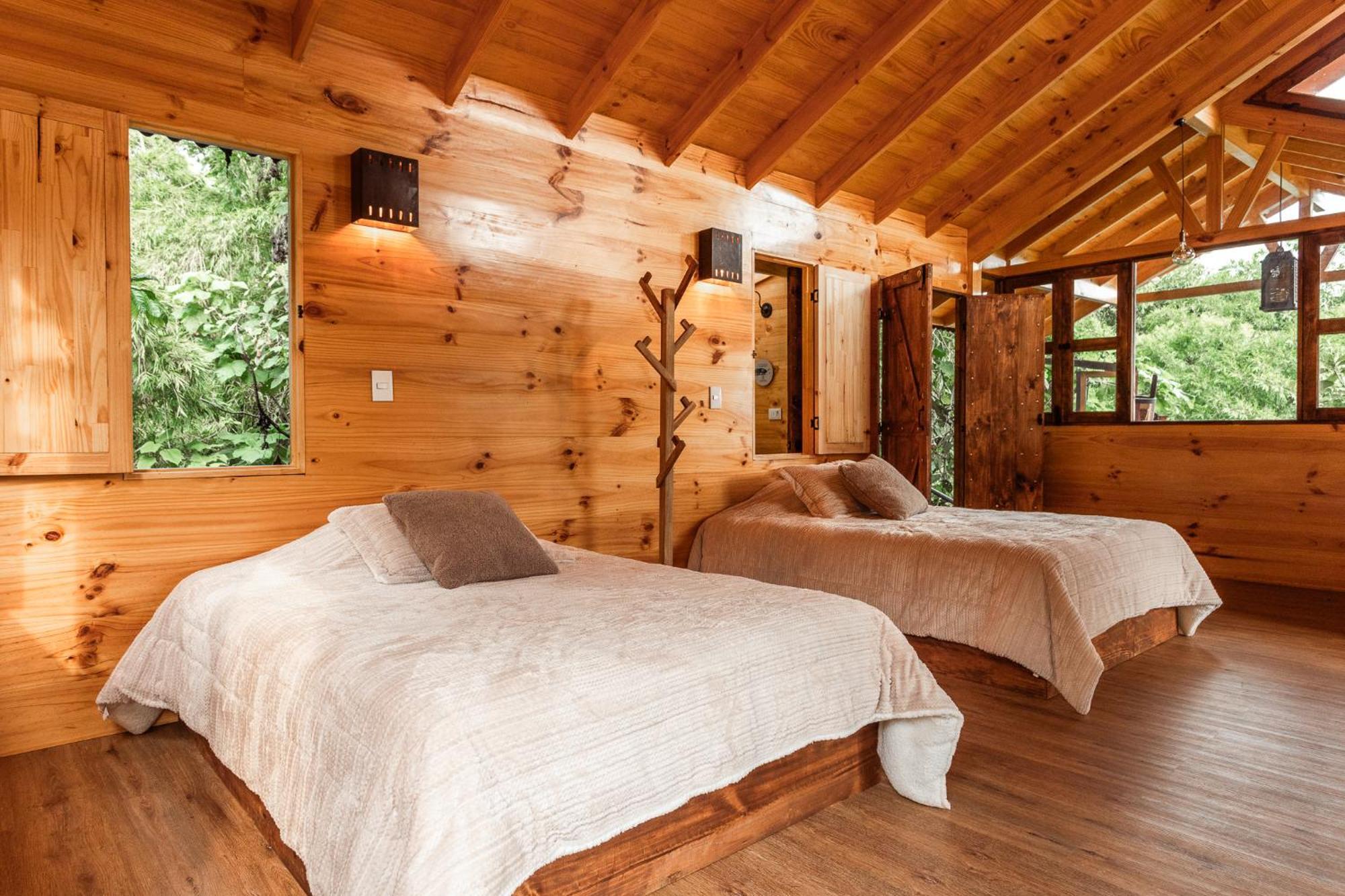 Tominejo Ecolodge - Casas En Los Arboles Neira Exteriör bild