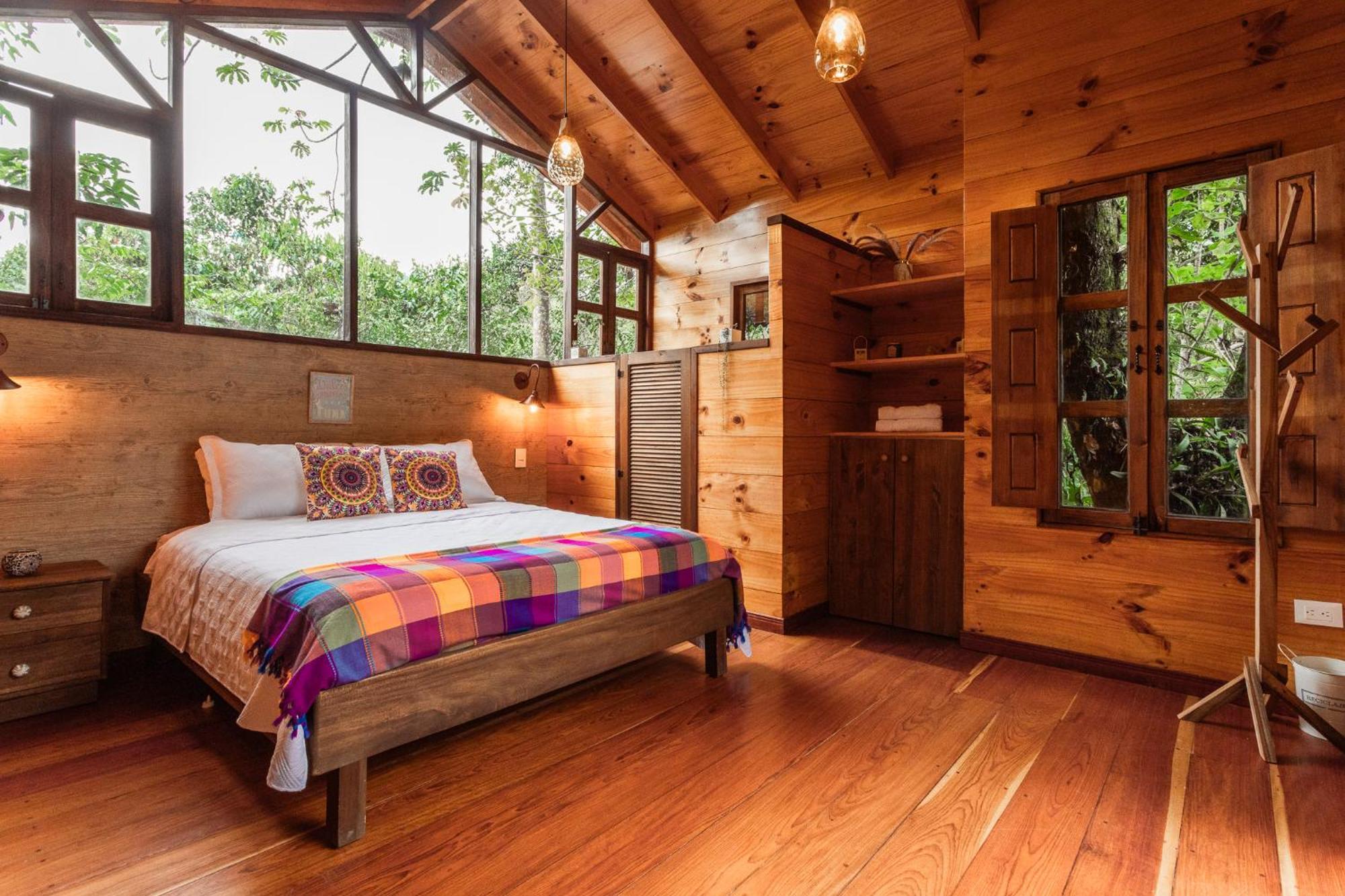 Tominejo Ecolodge - Casas En Los Arboles Neira Exteriör bild