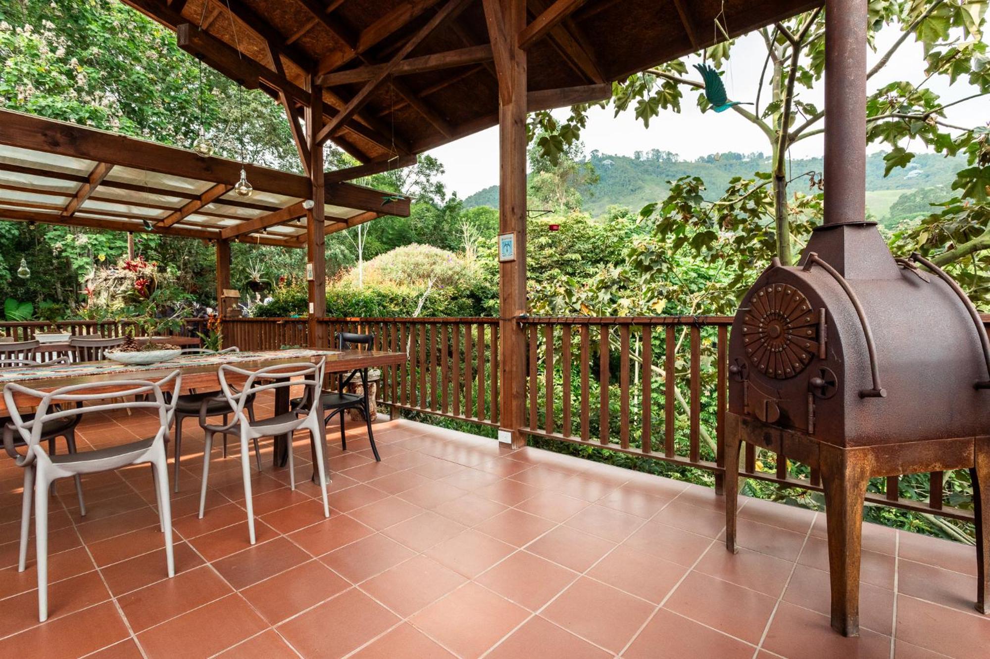 Tominejo Ecolodge - Casas En Los Arboles Neira Exteriör bild