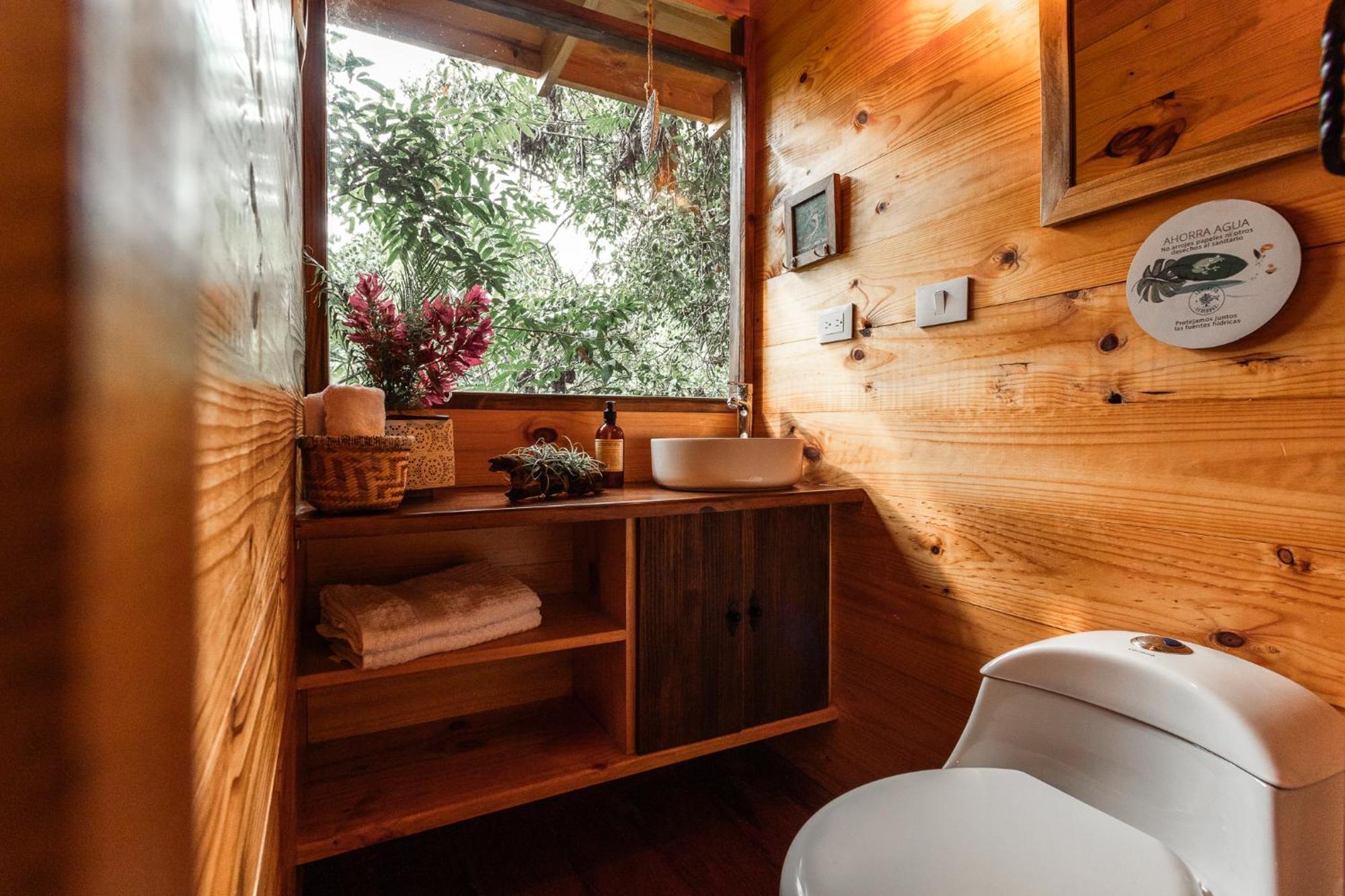 Tominejo Ecolodge - Casas En Los Arboles Neira Exteriör bild