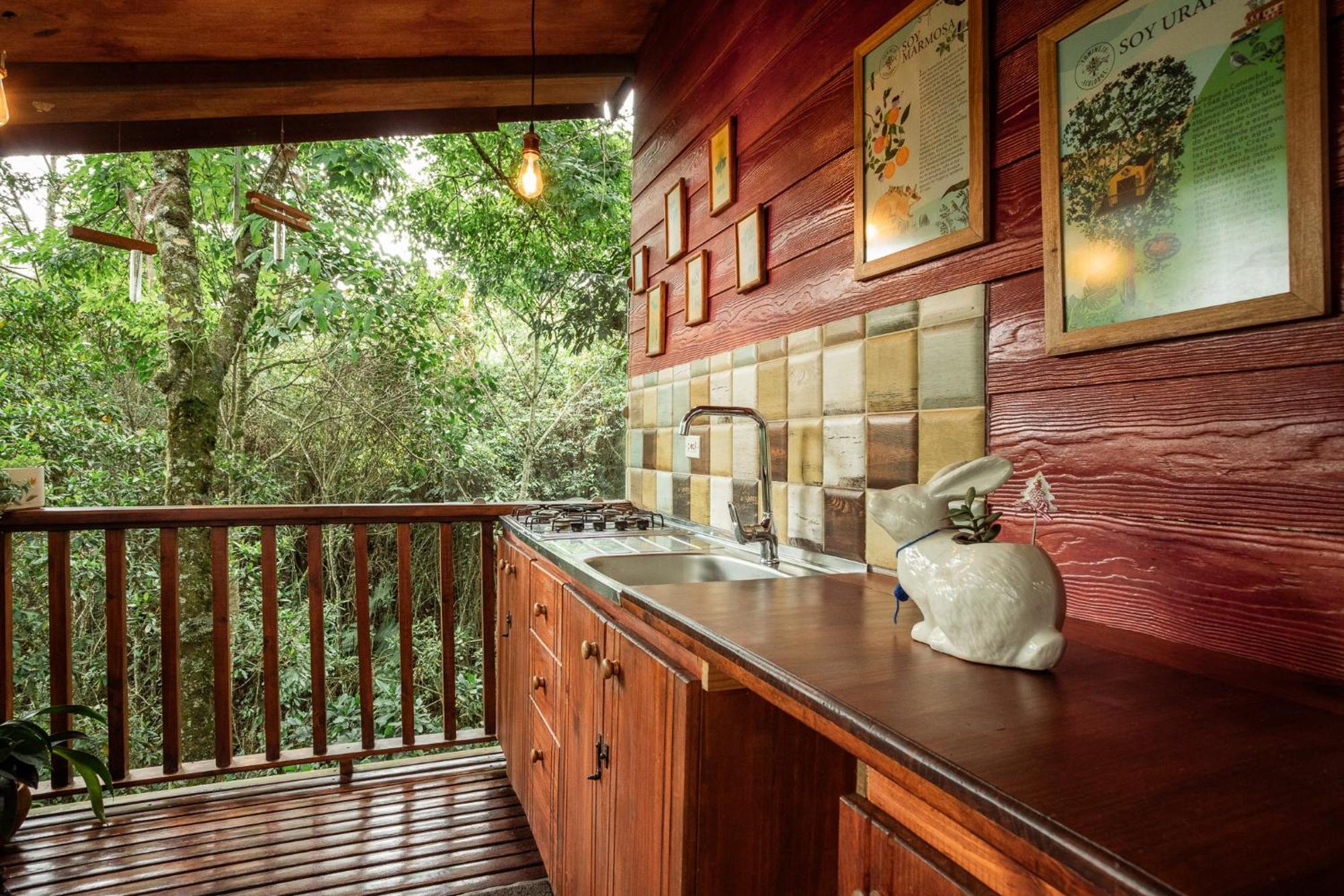 Tominejo Ecolodge - Casas En Los Arboles Neira Exteriör bild