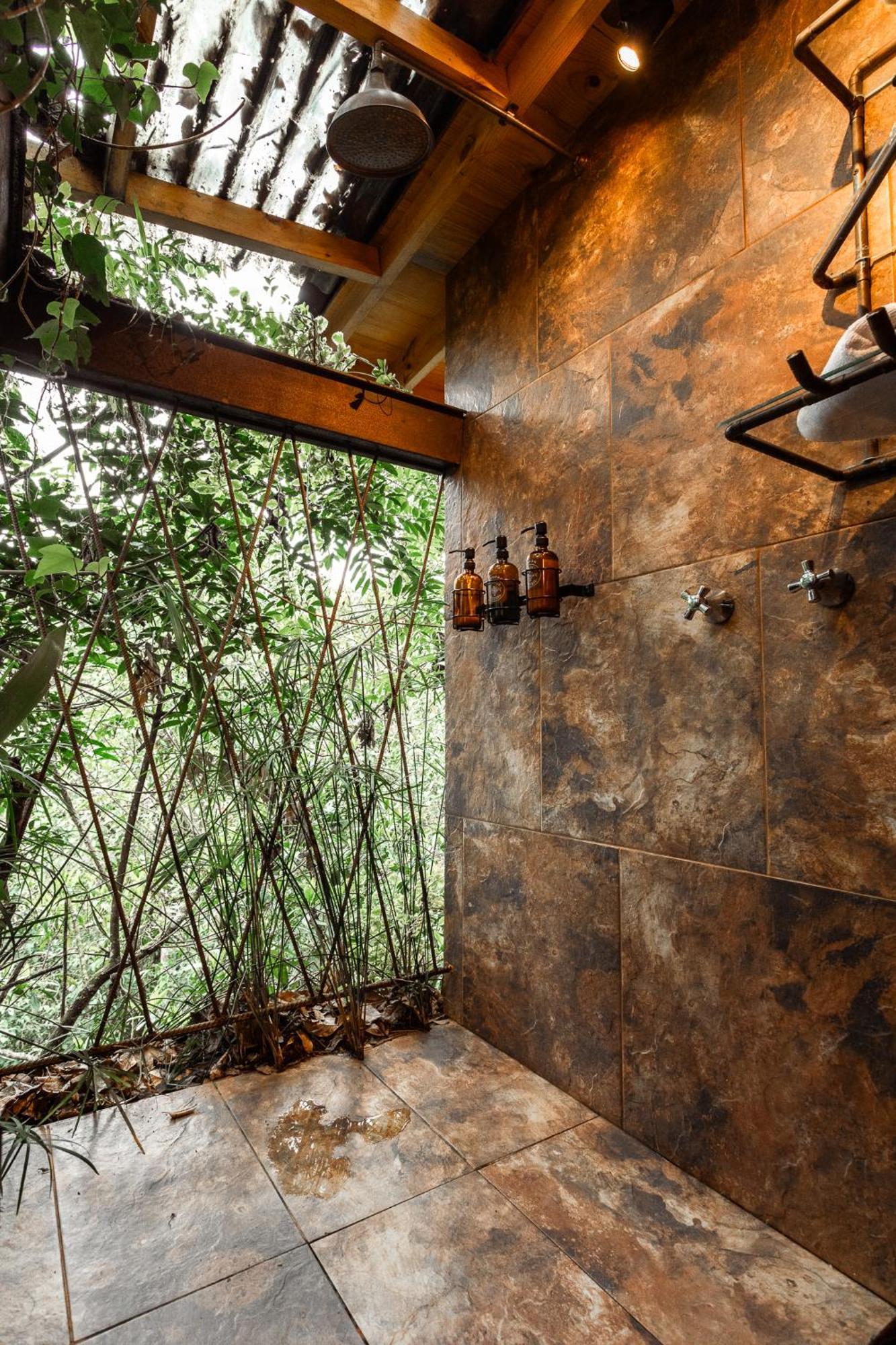 Tominejo Ecolodge - Casas En Los Arboles Neira Exteriör bild