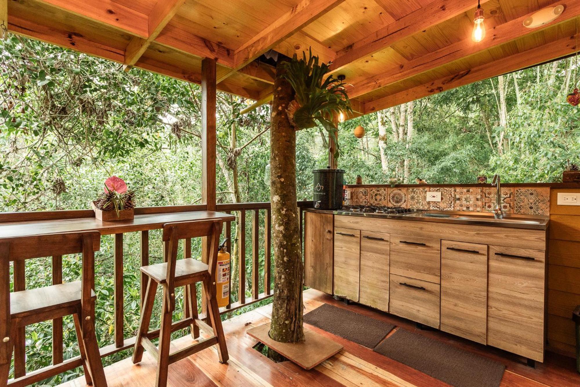 Tominejo Ecolodge - Casas En Los Arboles Neira Exteriör bild