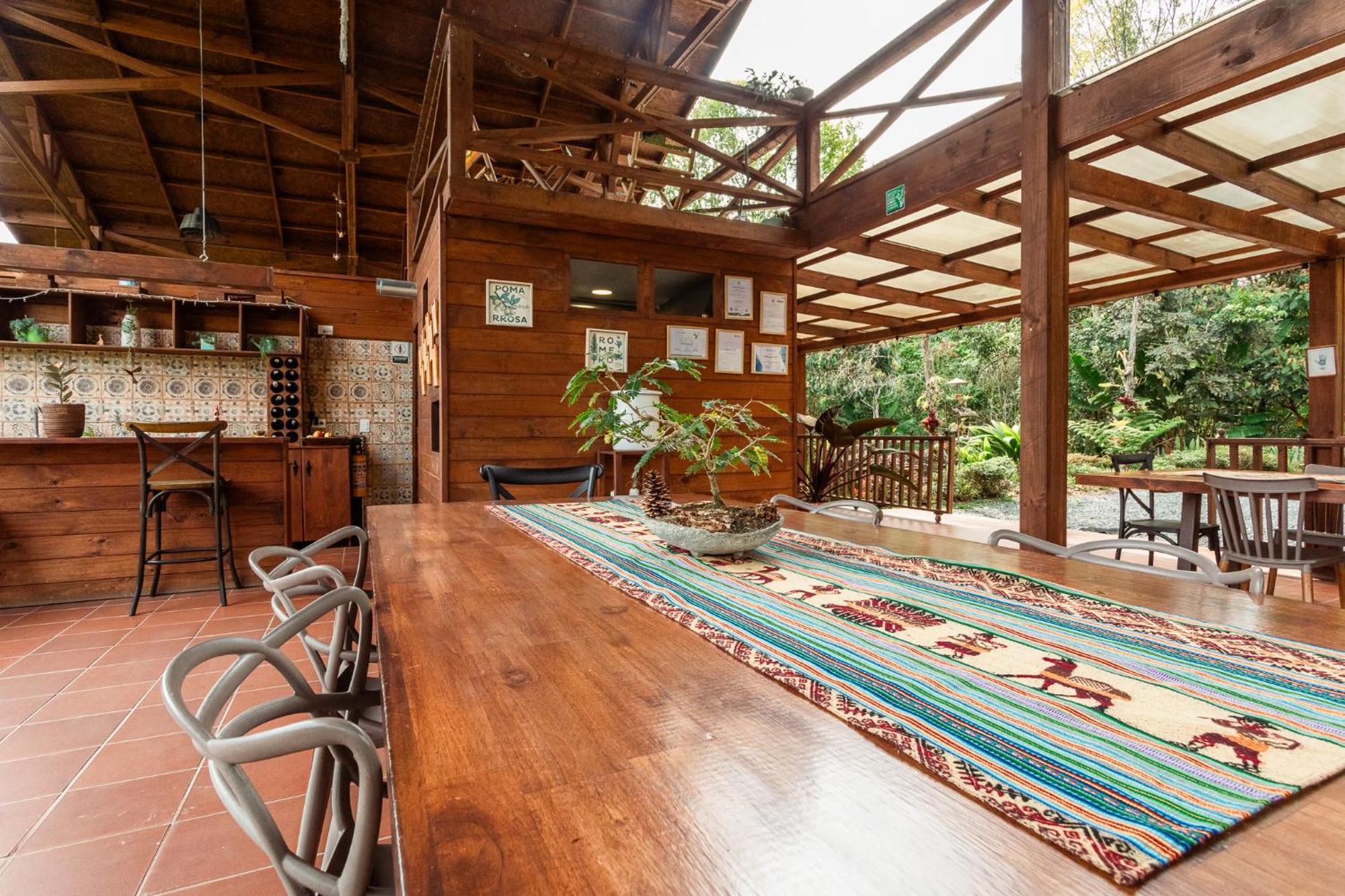 Tominejo Ecolodge - Casas En Los Arboles Neira Exteriör bild